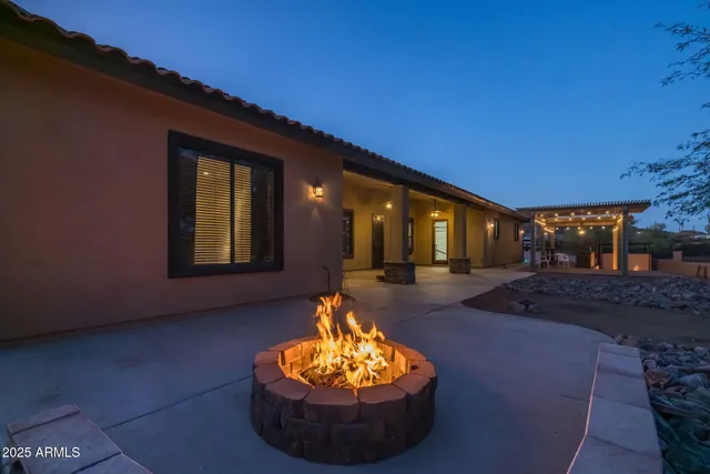$1,995,000 | 2530 East McKellips Boulevard, Apache Junction, AZ 85119