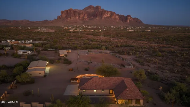 $1,995,000 | 2530 East McKellips Boulevard, Apache Junction, AZ 85119