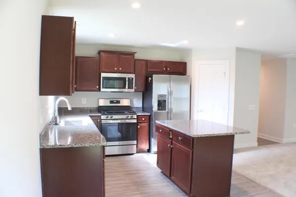 $2,050 | 109 South Peak Drive, McGaheysville, VA 22840