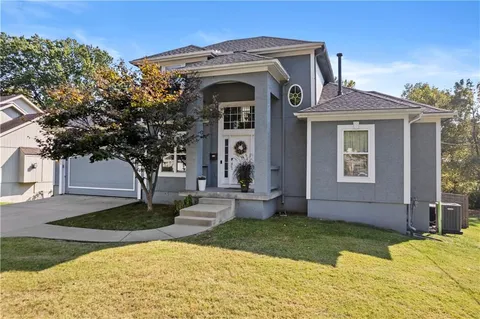 $445,000 | 701 East 109th Street, Kansas City, MO 64131