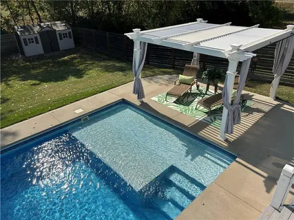 $445,000 | 701 East 109th Street, Kansas City, MO 64131