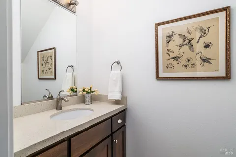 $1,849,000 | 11 Zandra Place, Novato, CA 94945