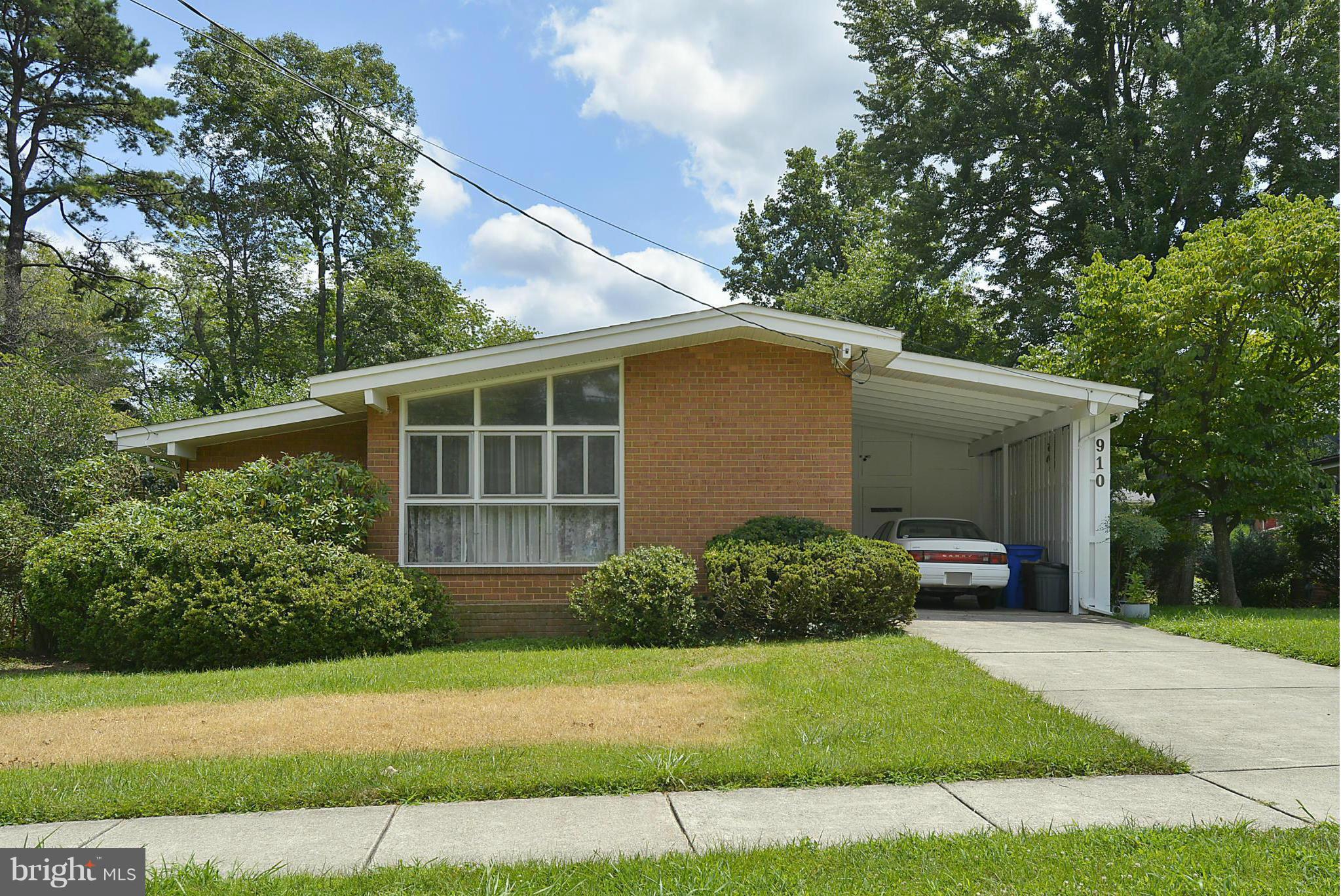 910 North Belgrade Road Silver Spring, MD 20902 - Photo 1 of 30 Exterior (Front)