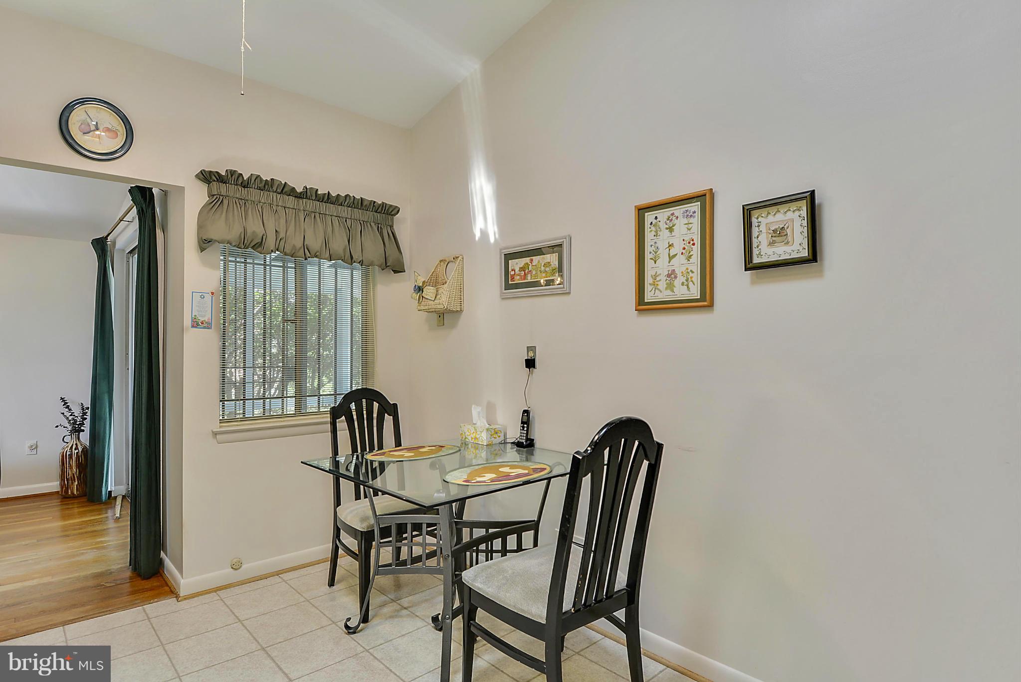 910 North Belgrade Road Silver Spring, MD 20902 - Photo 13 of 30 Table Space in Kitchen