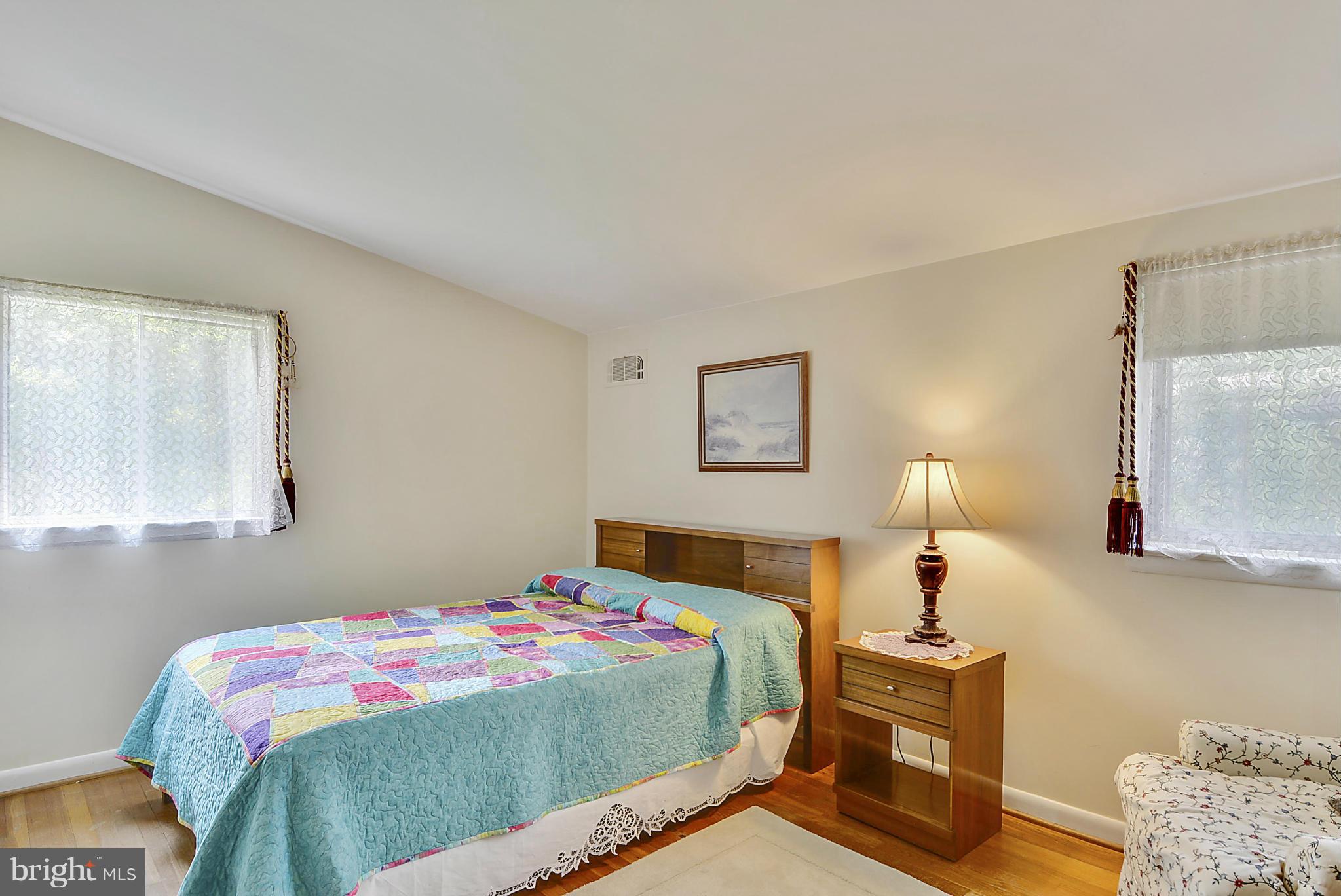 910 North Belgrade Road Silver Spring, MD 20902 - Photo 17 of 30 Bedroom 2