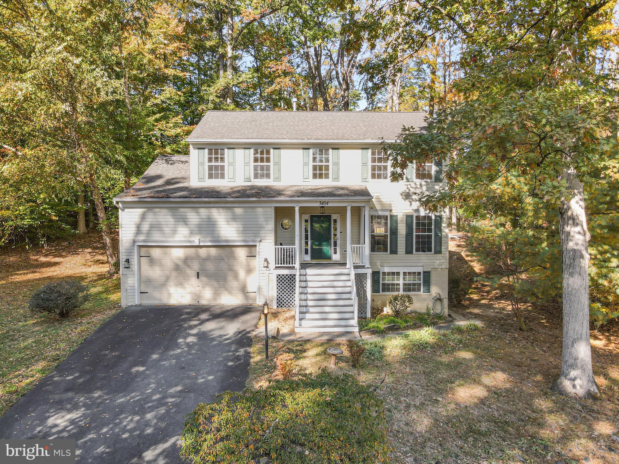 3404 Holly Circle Triangle, VA 22172 - Photo 23 of 68