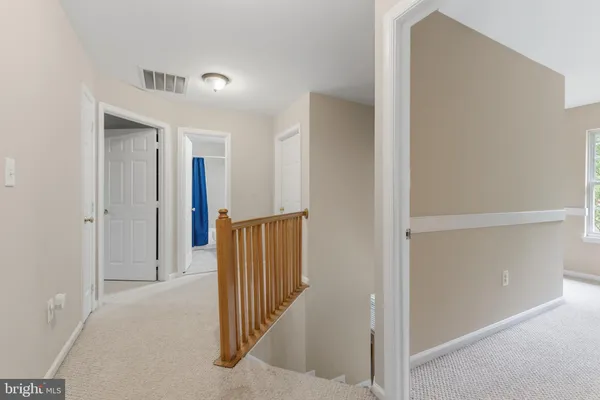 $650,000 | 3404 Holly Circle, Triangle, VA 22172