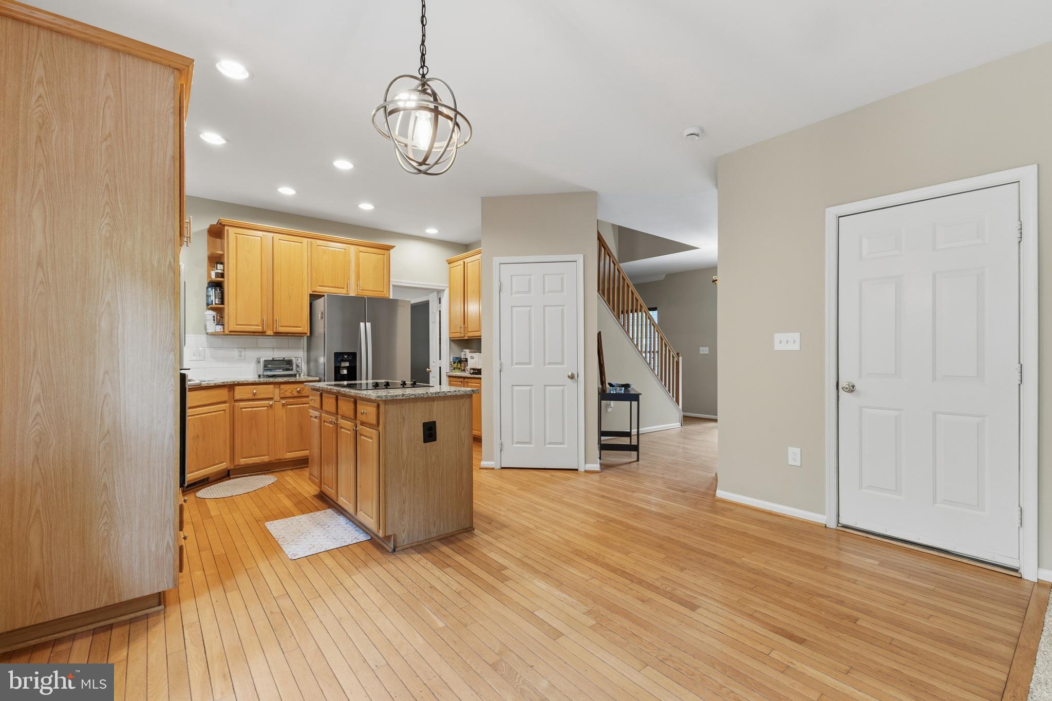 3404 Holly Circle Triangle, VA 22172 - Photo 37 of 68