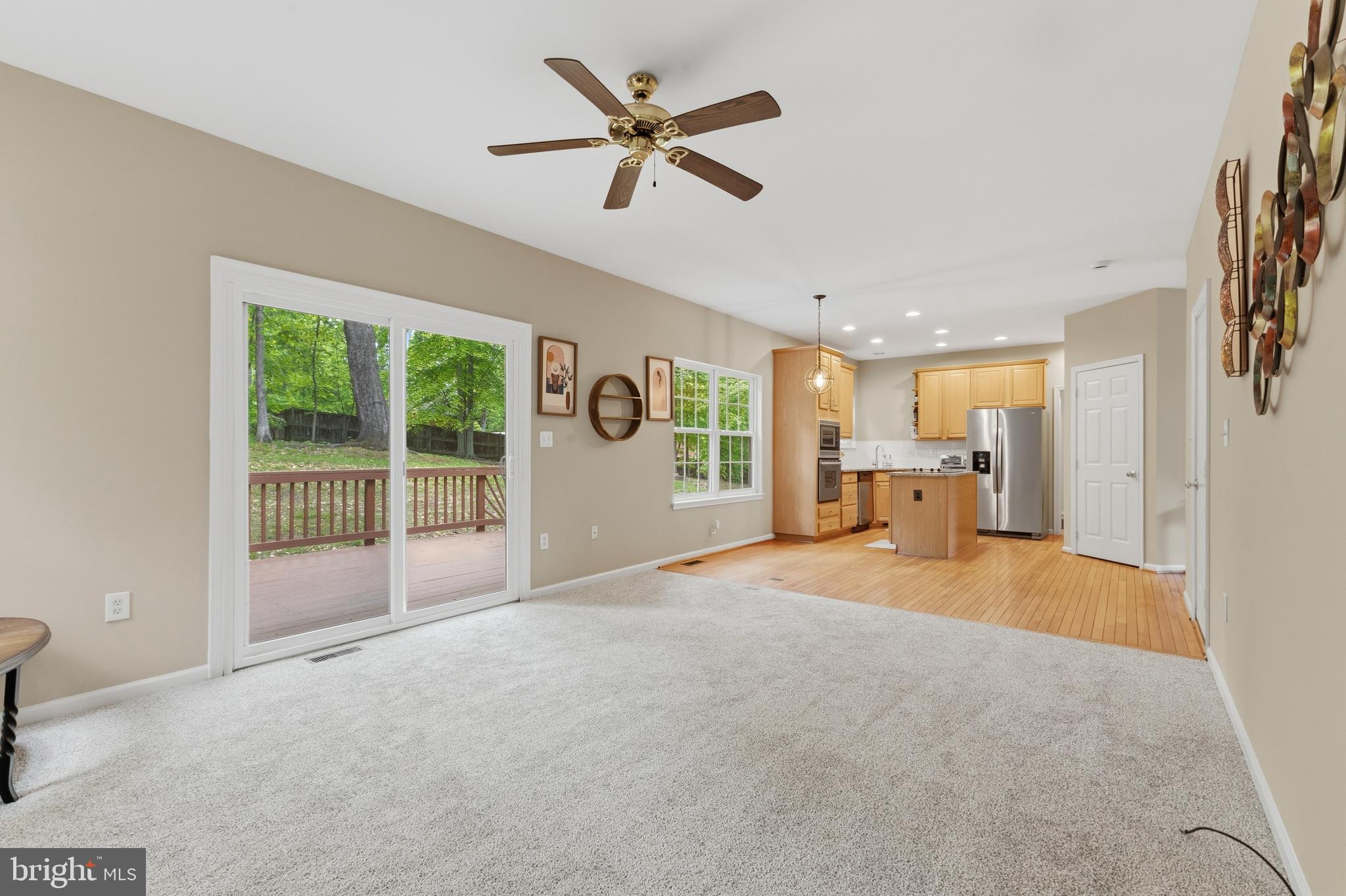 3404 Holly Circle Triangle, VA 22172 - Photo 39 of 68