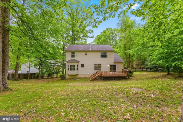 $650,000 | 3404 Holly Circle, Triangle, VA 22172