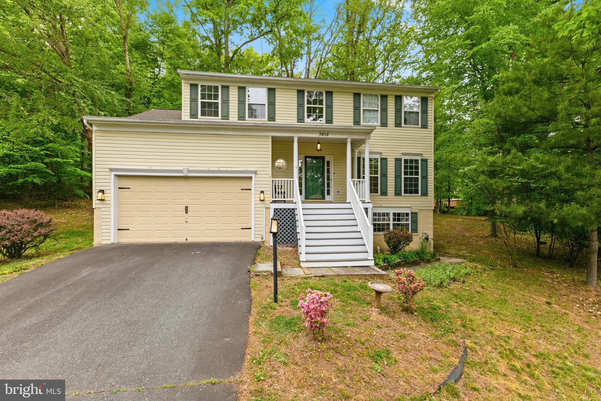 3404 Holly Circle Triangle, VA 22172 - Photo 54 of 68