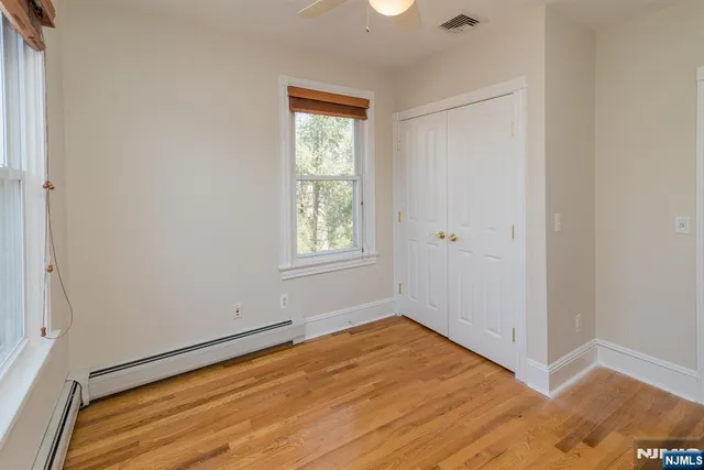 $3,200 | 130 Franklin Turnpike, Unit 2, Allendale, NJ 07401