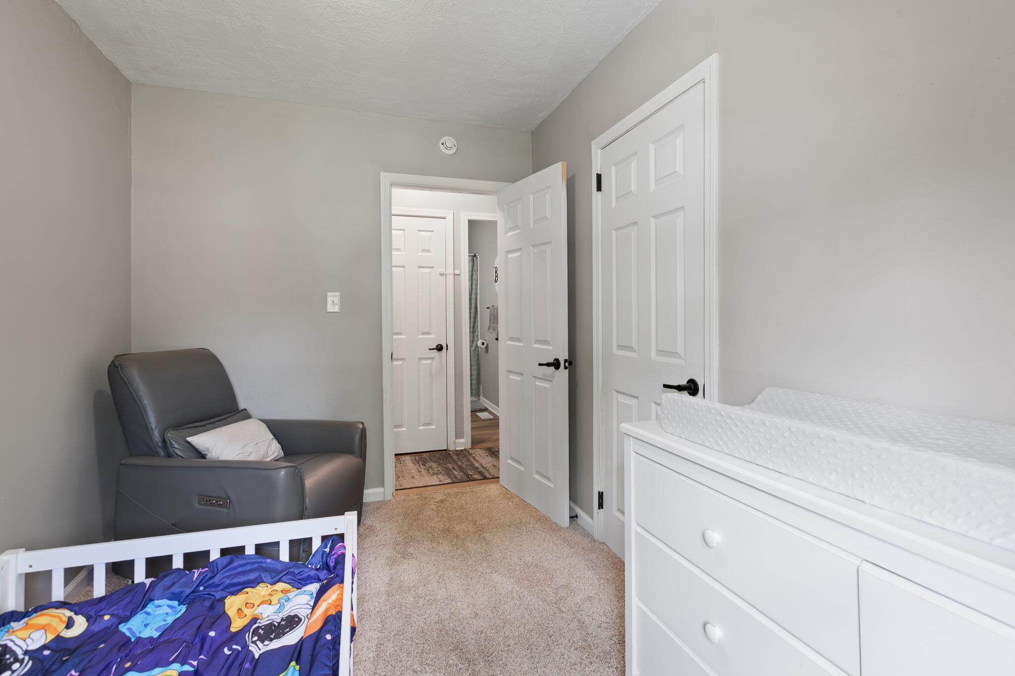 1127 Division Street Adrian, MI 49221 - Photo 15 of 27 1127 Division St - 1014