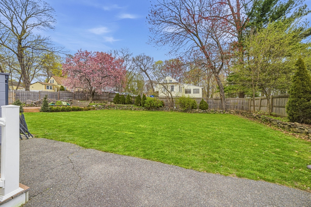 39 Brook Street Mansfield, MA 02048 - Photo 36 of 38