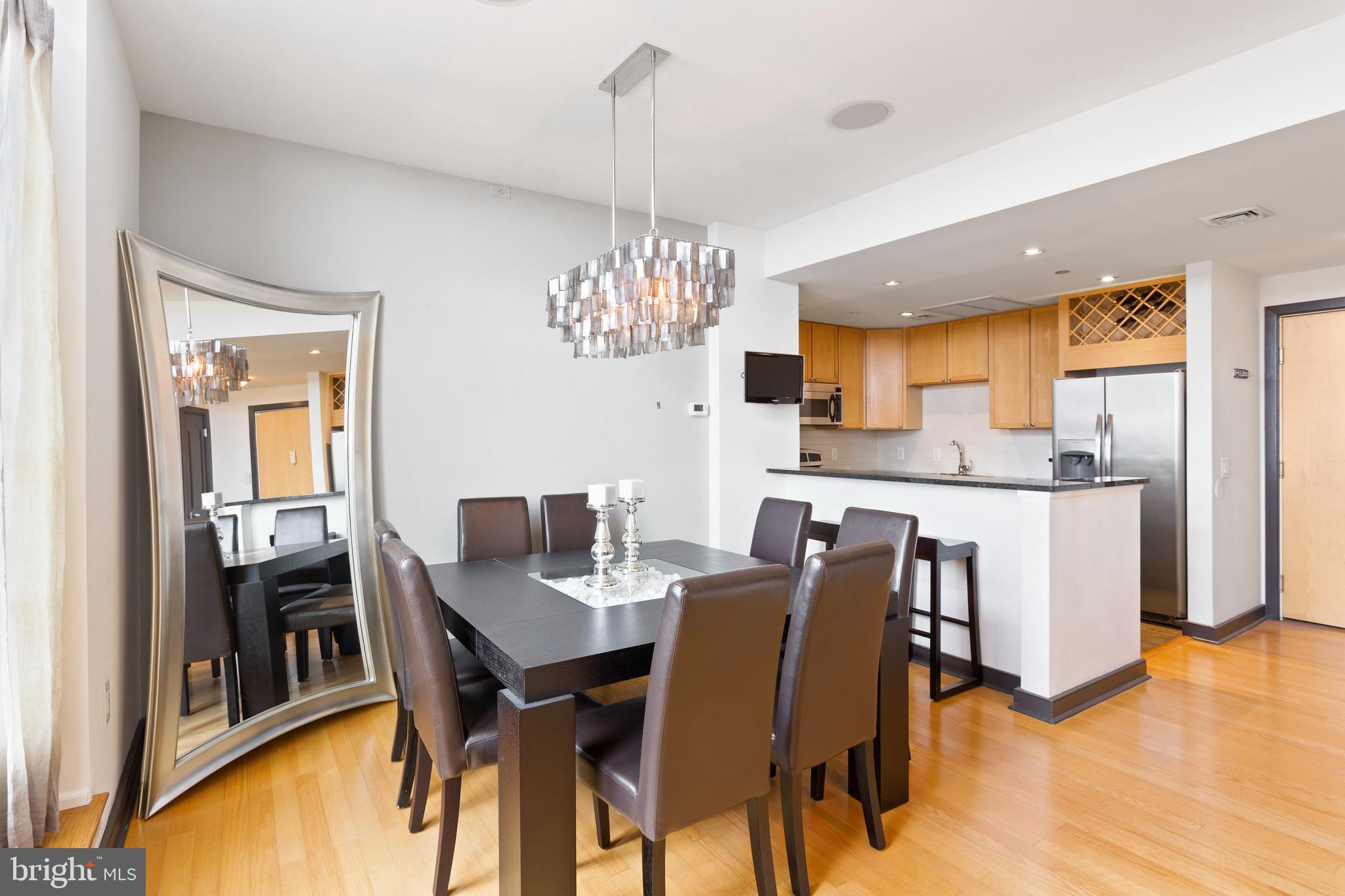111 South 15th Street, Unit P302 Philadelphia, PA 19102 - Photo 8 of 31