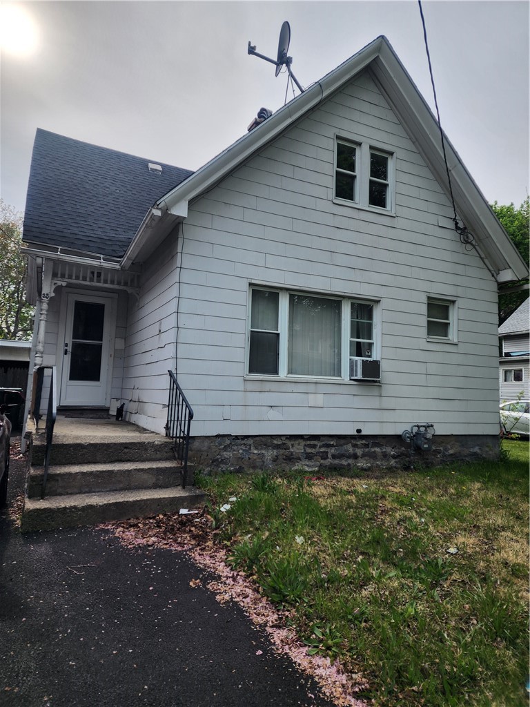 35 Harvest Street, Unit 1 Rochester, NY 14605 - Photo 10 of 19
