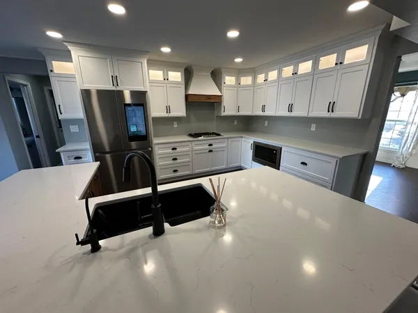 $1,075,000 | 3307 Island Drive Northeast, Alexandria, MN 56308