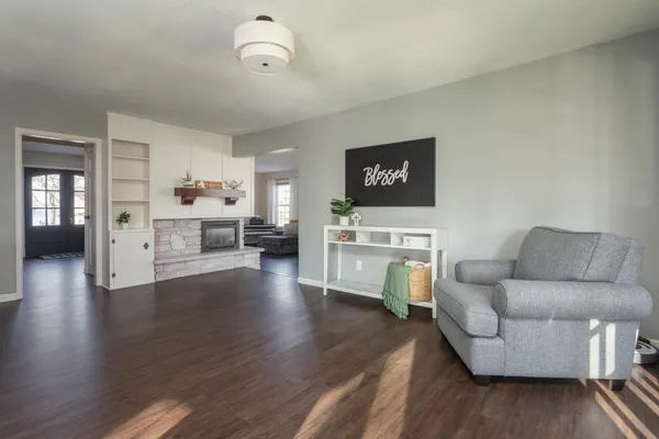 $1,075,000 | 3307 Island Drive Northeast, Alexandria, MN 56308