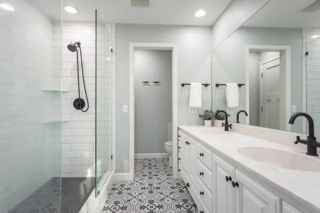 $1,250,000 | 3307 Island Drive Northeast, Alexandria, MN 56308