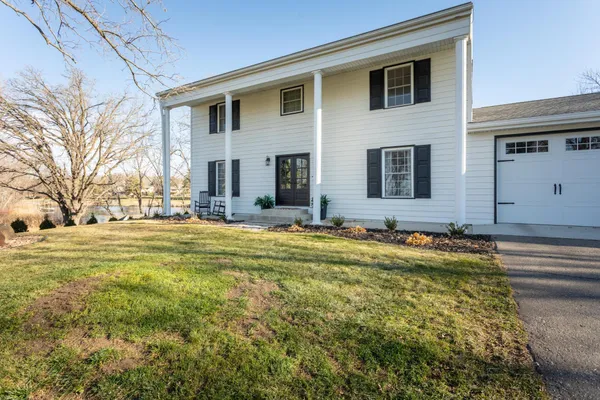 $1,075,000 | 3307 Island Drive Northeast, Alexandria, MN 56308