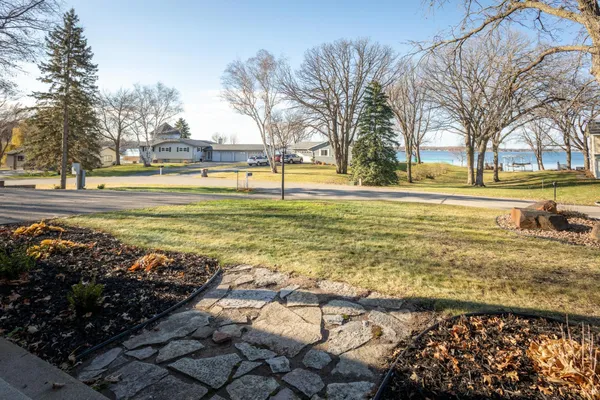 $1,075,000 | 3307 Island Drive Northeast, Alexandria, MN 56308