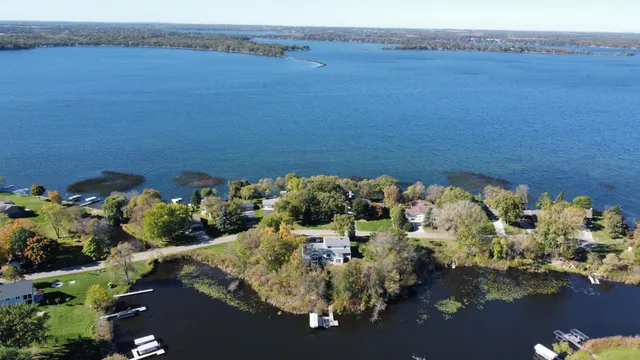 $1,250,000 | 3307 Island Drive Northeast, Alexandria, MN 56308