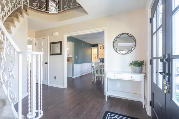 $1,075,000 | 3307 Island Drive Northeast, Alexandria, MN 56308