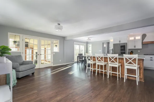 $1,250,000 | 3307 Island Drive Northeast, Alexandria, MN 56308