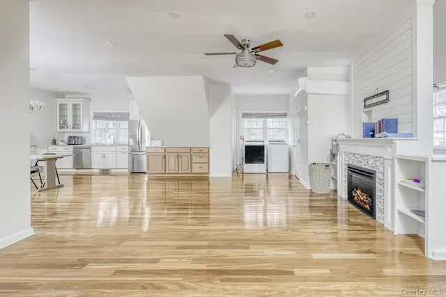 a view of a living room