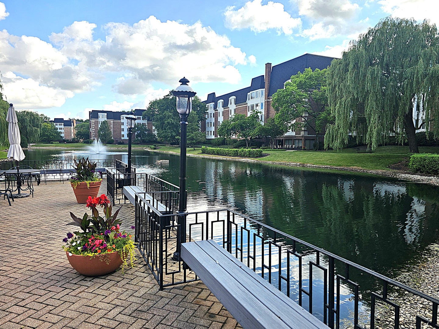 150 Lake Boulevard, Unit 125 Buffalo Grove, IL 60089 - Photo 29 of 30 a view of a lake with a roof deck