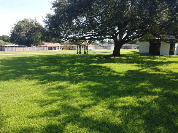 $234,000 | 1956 Carrollwood Drive, Laplace, LA 70068