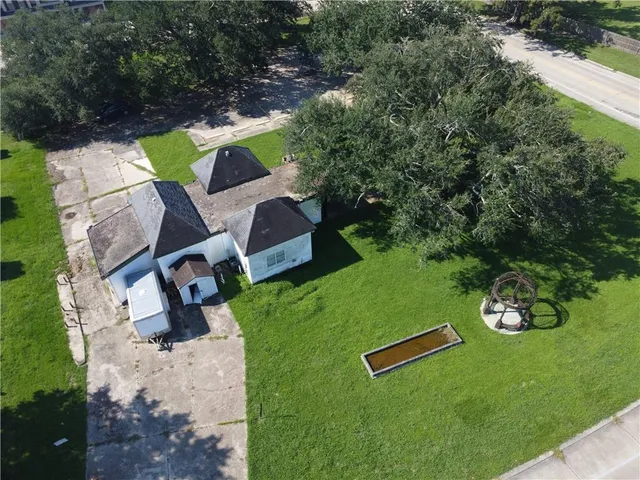 $234,000 | 1956 Carrollwood Drive, Laplace, LA 70068