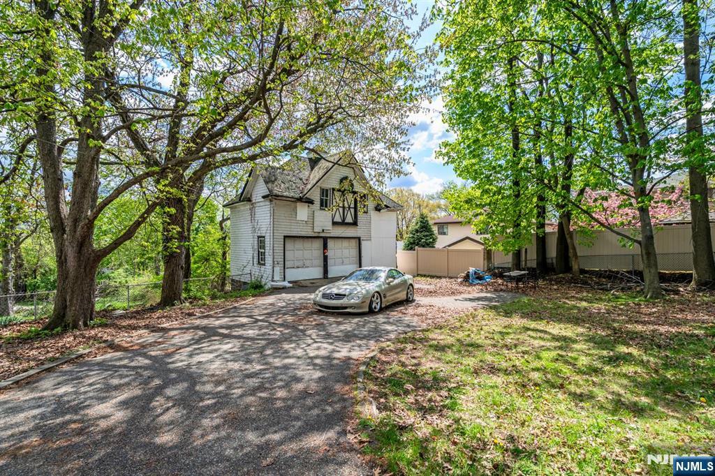 525 Teaneck Road Ridgefield Park, NJ 07660 - Photo 12 of 14