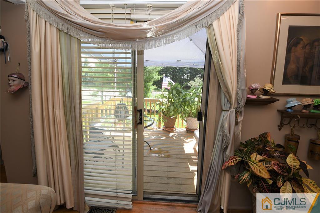 171 Salem Road North Brunswick, NJ 08902 - Photo 10 of 44