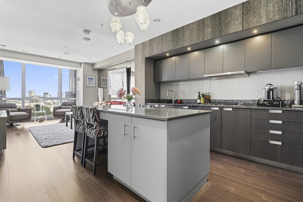 110 Stuart Street, Unit 27F Boston, MA 02116 - Photo 2 of 27