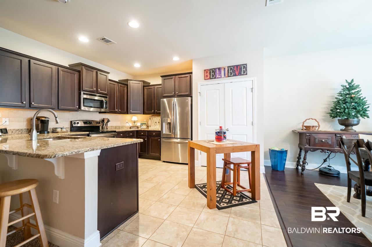 1094 Melbourne Court Foley, AL 36535 - Photo 14 of 41