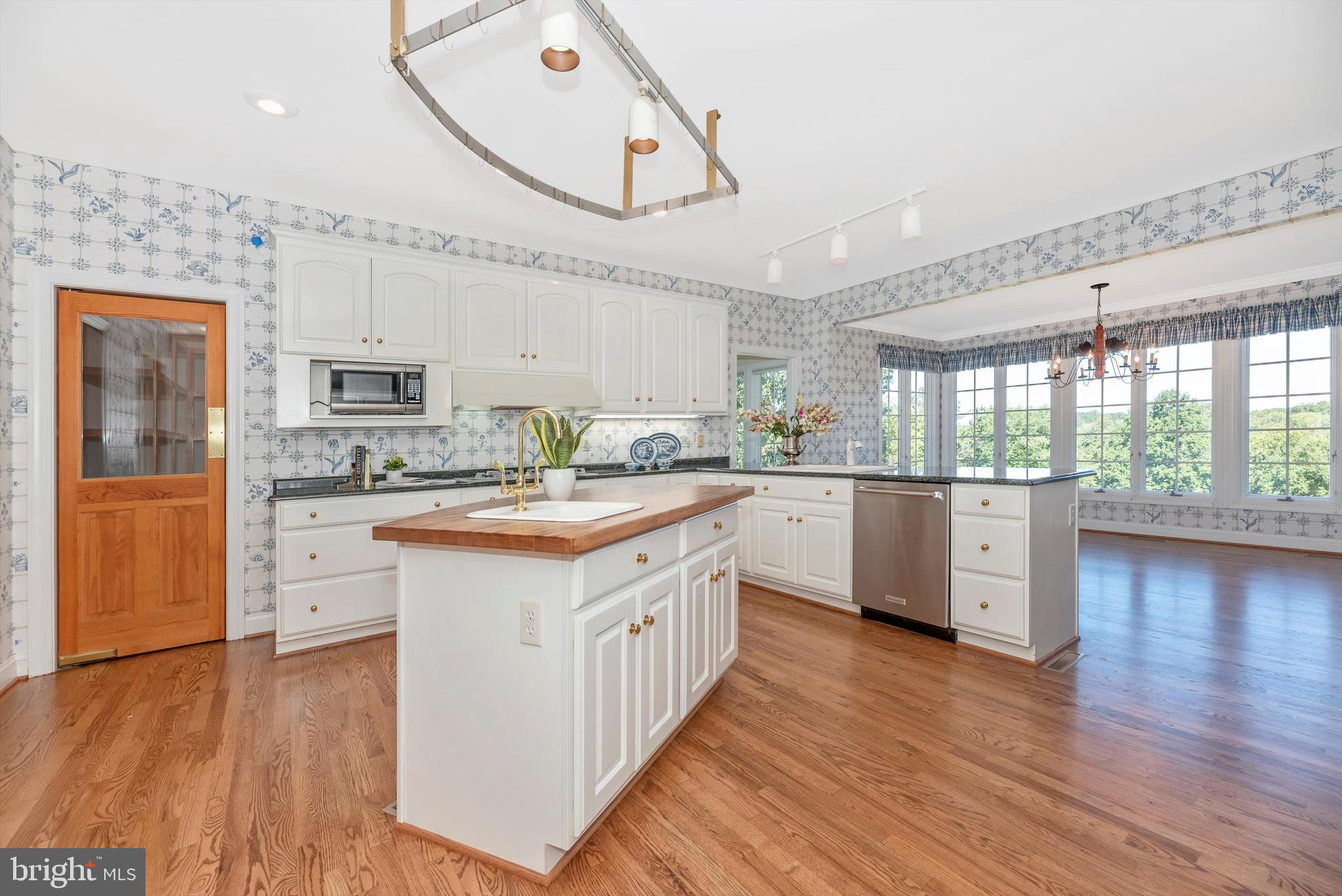 12350 Glissans Mill Road Mount Airy, MD 21771 - Photo 21 of 146 Gallery Image 21