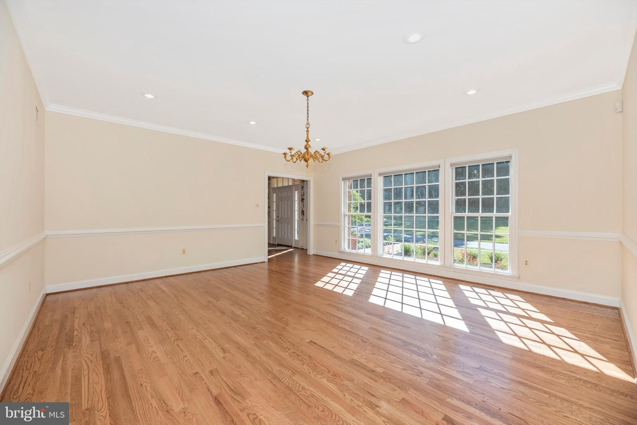 12350 Glissans Mill Road Mount Airy, MD 21771 - Photo 8 of 146 Gallery Image 8