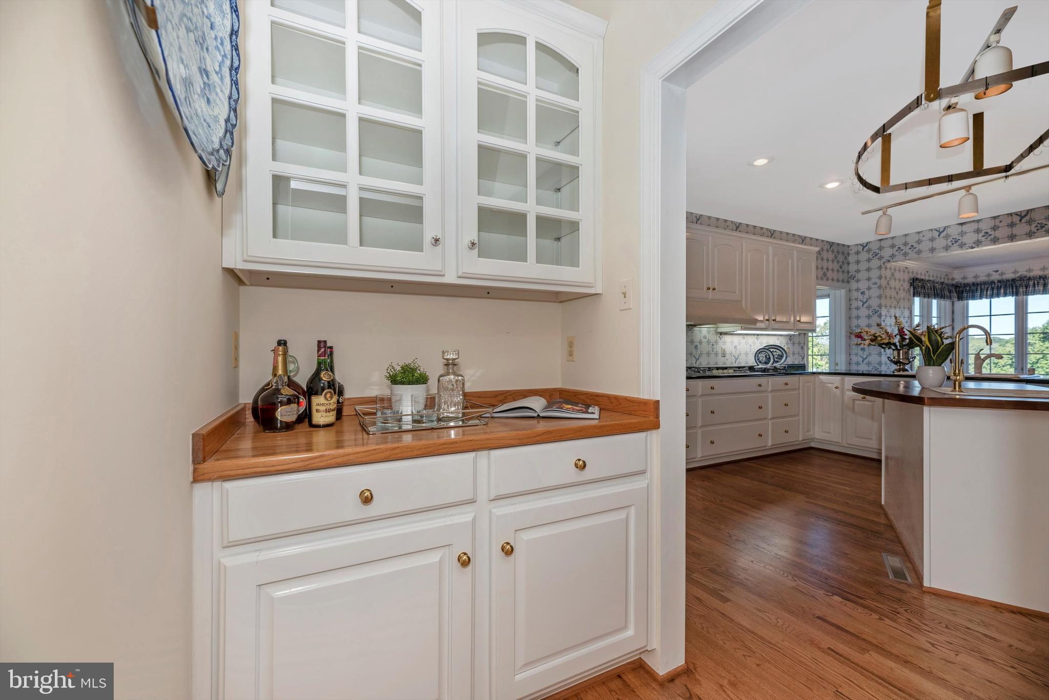 12350 Glissans Mill Road Mount Airy, MD 21771 - Photo 9 of 146 Gallery Image 9