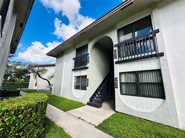 $1,800 | 3037 Northwest 118th Drive, Unit 122D, Coral Springs, FL 33065