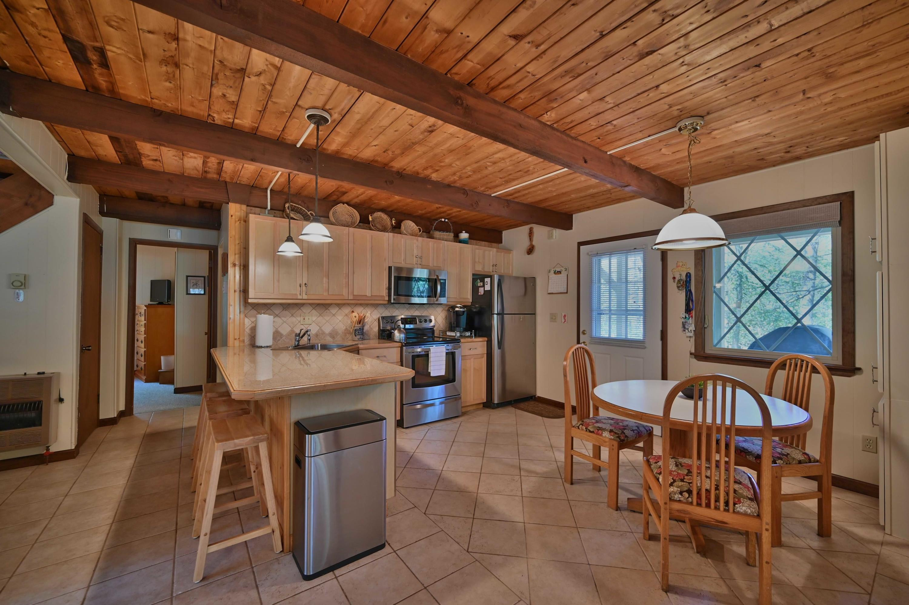 809 Deerfield Road Lake Ariel, PA 18436 - Photo 15 of 43 14-Photo