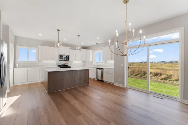 $649,900 | 15035 Ardmullivan Lane, Rosemount, MN 55068