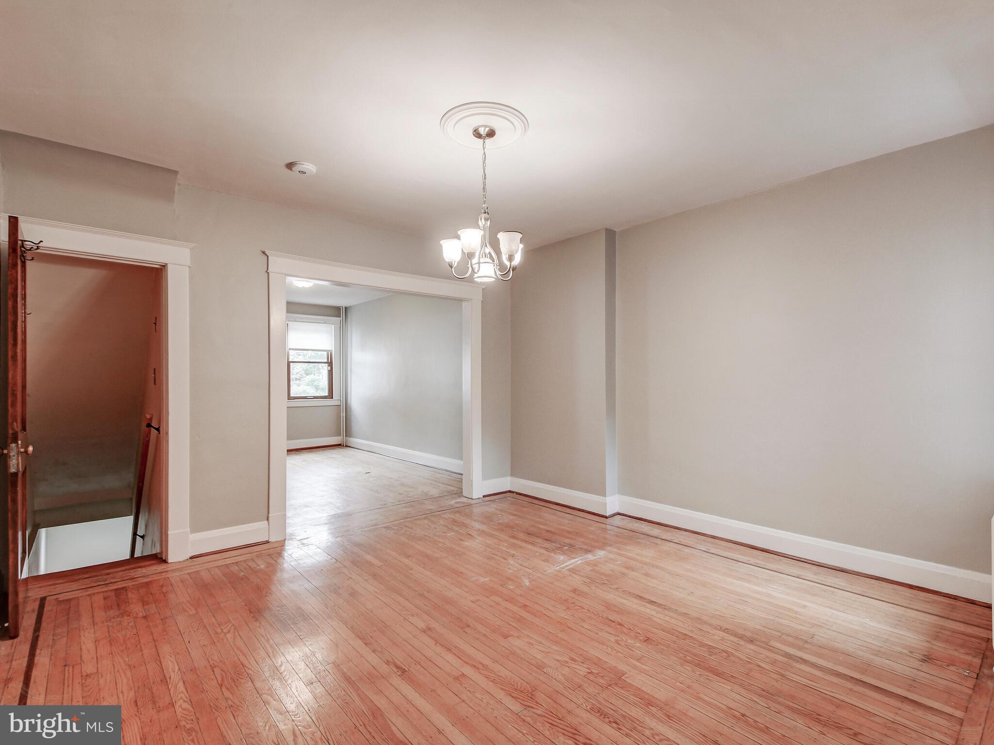 4206 Evans Chapel Road Baltimore, MD 21211 - Photo 12 of 43