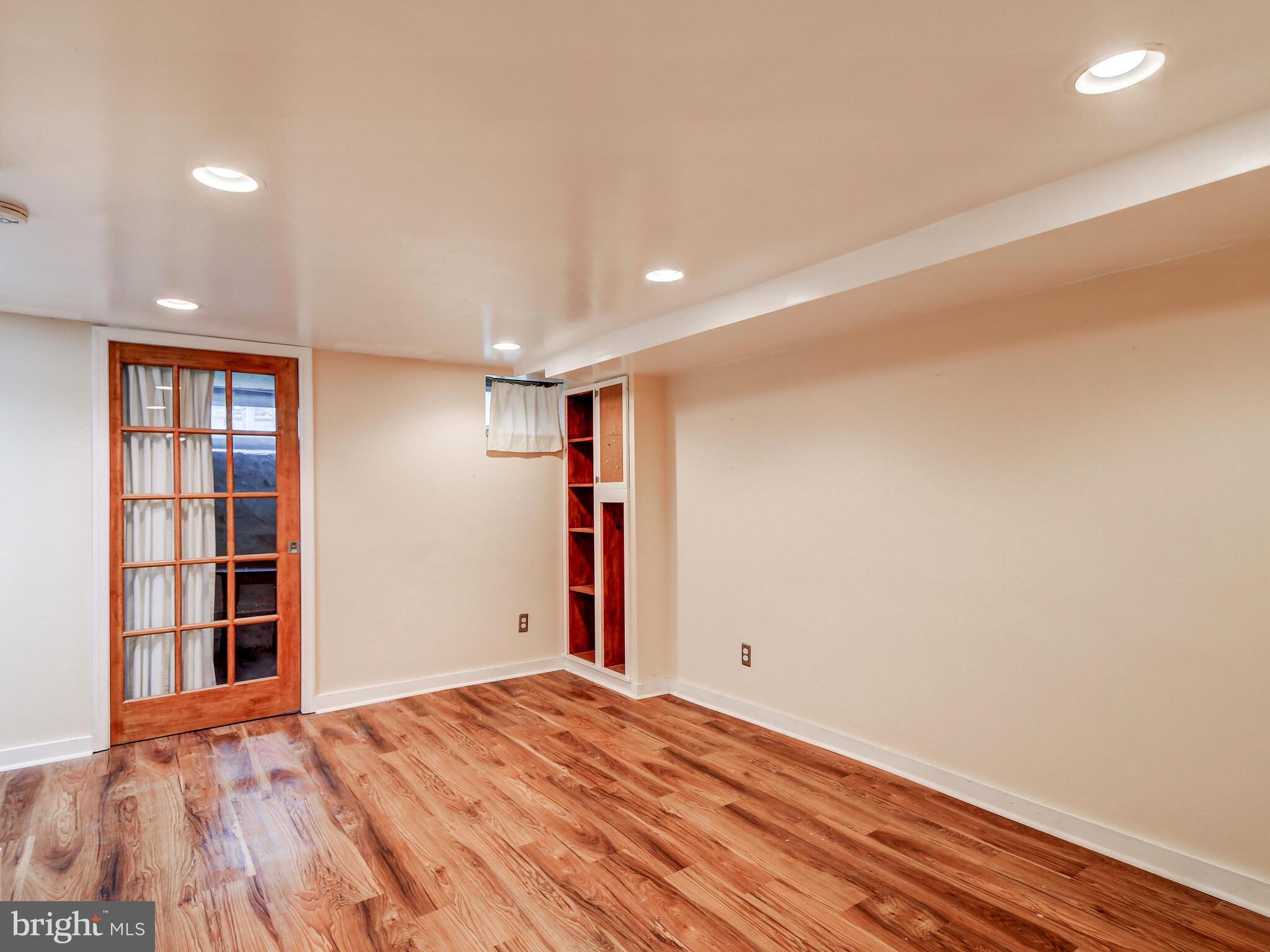 4206 Evans Chapel Road Baltimore, MD 21211 - Photo 33 of 43