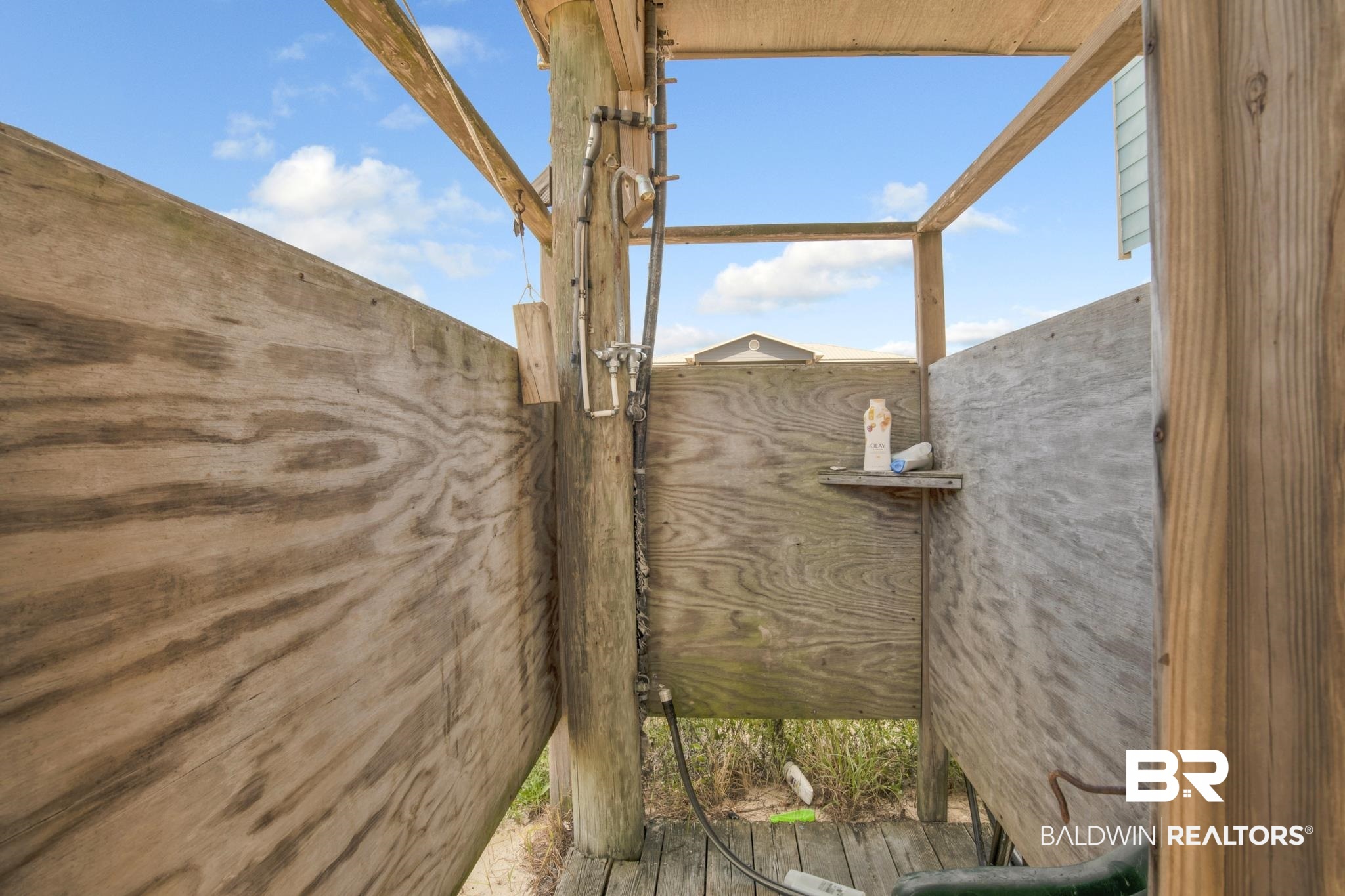 564 B Our Road Gulf Shores, AL 36542 - Photo 24 of 30 Outside shower