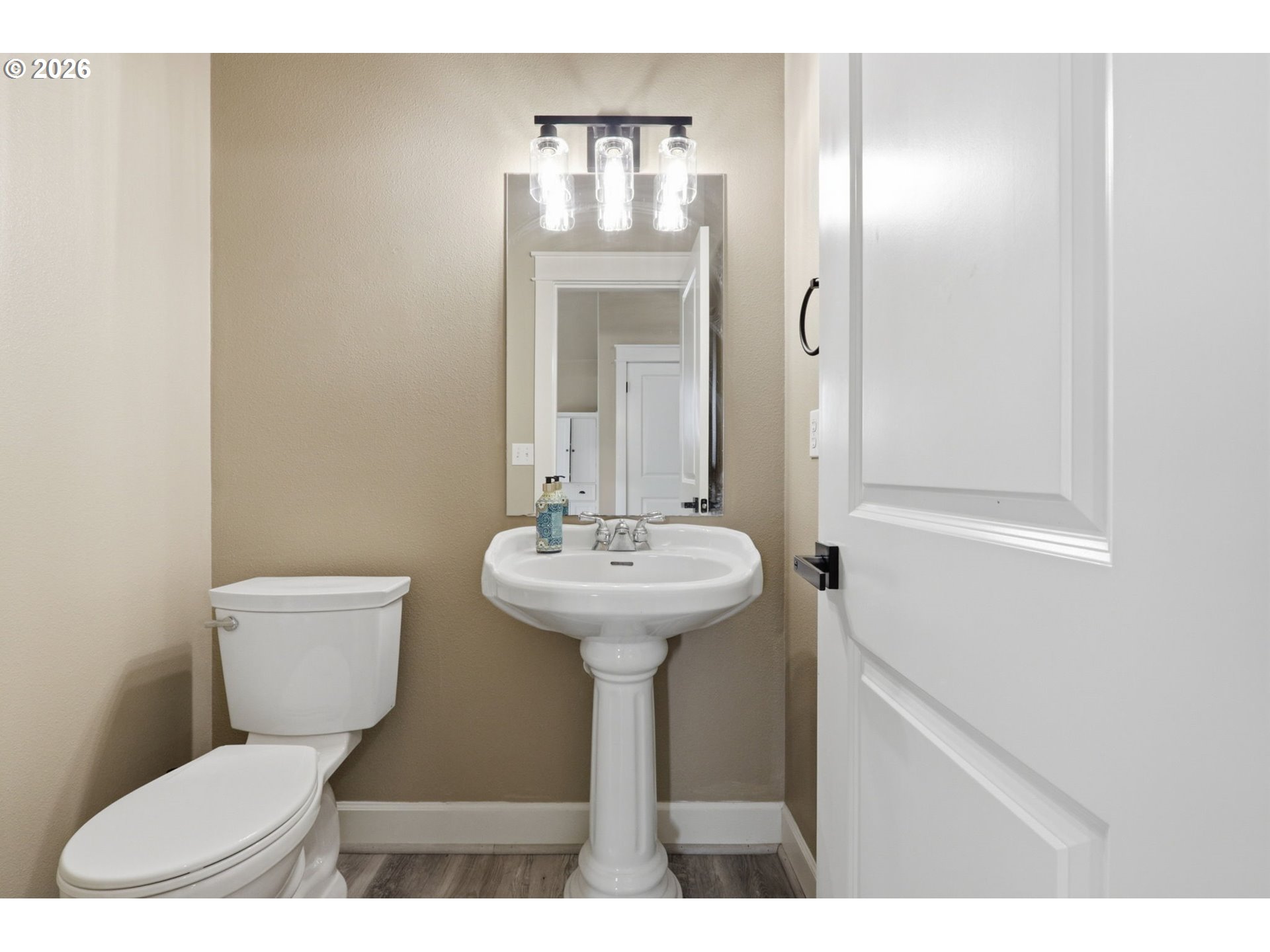 19405 Southeast 33rd Street Camas, WA 98607 - Photo 3 of 14