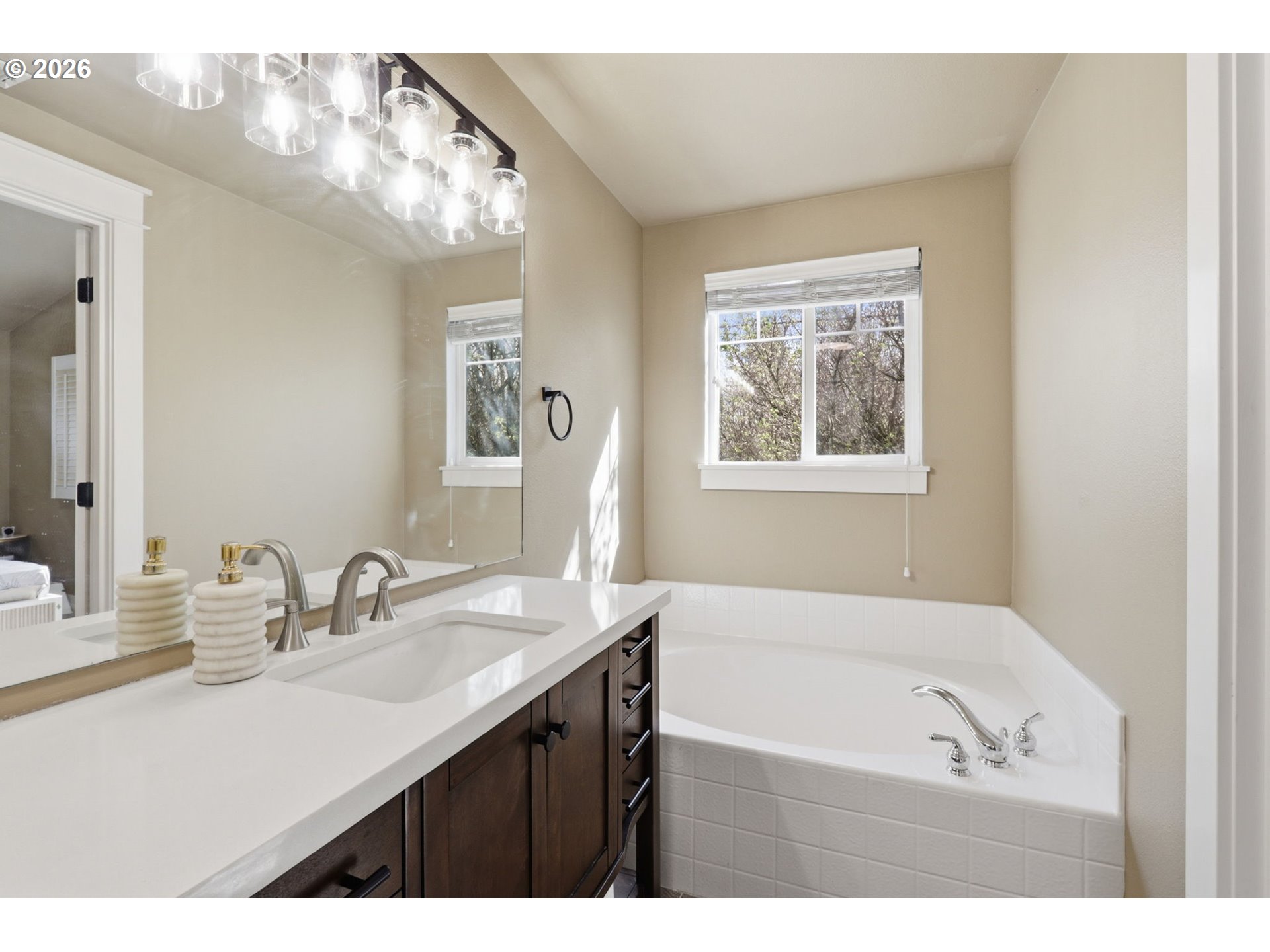 19405 Southeast 33rd Street Camas, WA 98607 - Photo 9 of 14