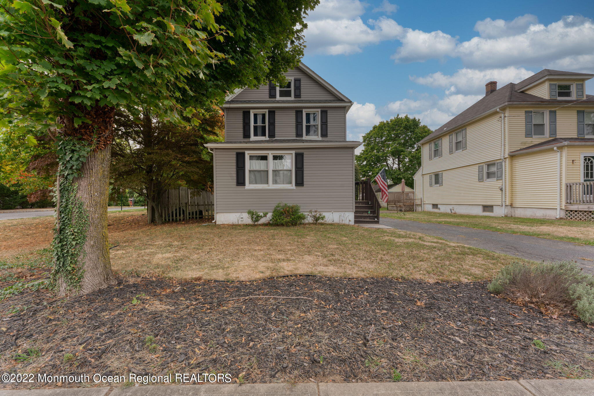 82 White Road Shrewsbury, NJ 07702 - Photo 3 of 22 1-web-or-mls-RLS-1