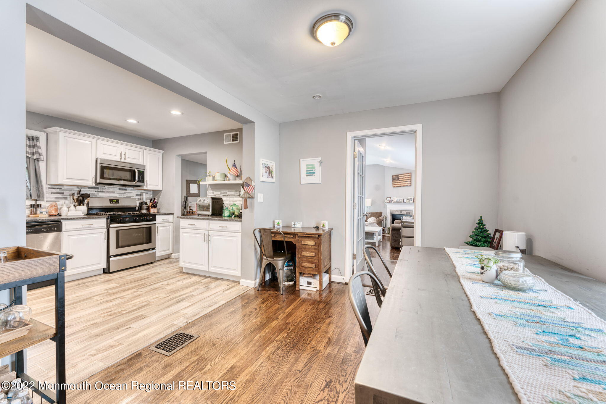 82 White Road Shrewsbury, NJ 07702 - Photo 6 of 22 10-web-or-mls-RLS-10