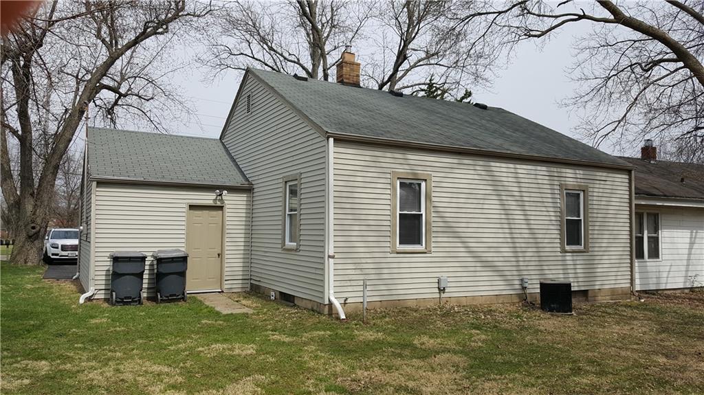 1609 Lindberg Road Anderson, IN 46012 - Photo 3 of 11